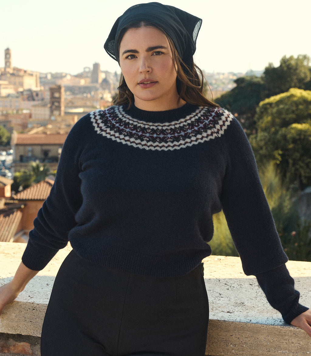 Boniface Cashmere Sweater in Navy - view 2