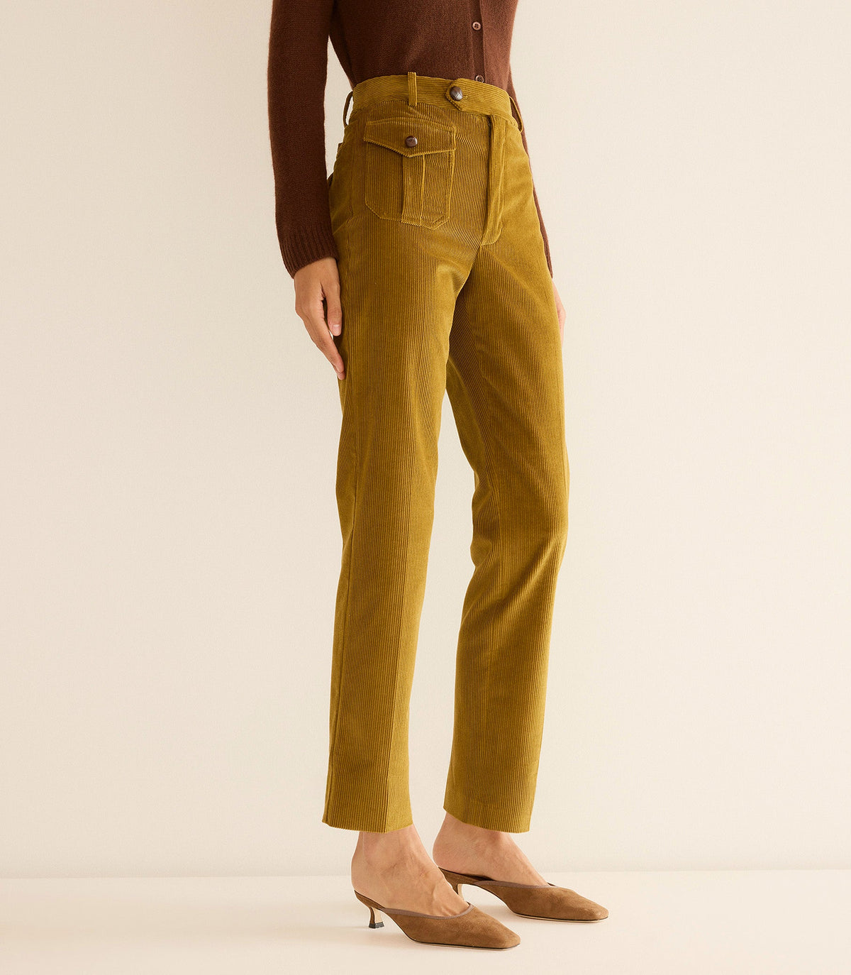 Hartfield Pant in French Olive - view 2